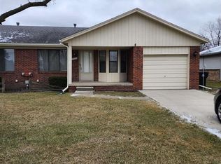 28235 Cole St, Roseville, MI