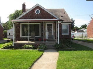 16408 Toepfer Dr, Eastpointe, MI 48021