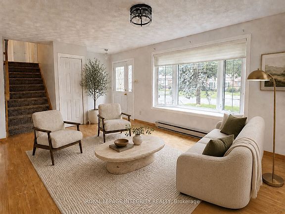 3rd image of 577 Lynwood Dr