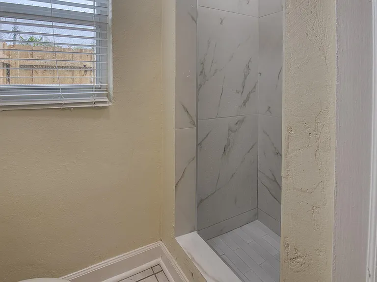 301 N Federal #5 — Photo 21