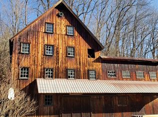 3 Highland Ave, Erving, MA 01344