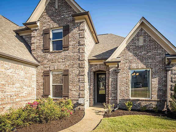 2nd image of 8472 Butterfly View Ln
