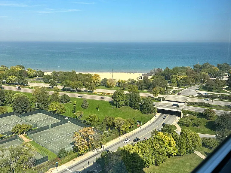 5100 N Marine Dr #23K — Photo 22