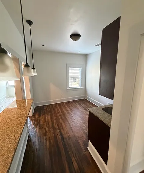 540 E Hall St — Photo 5