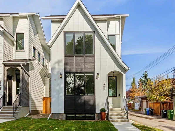 1906 S 43rd Ave SW, Calgary, AB T2T 2M9