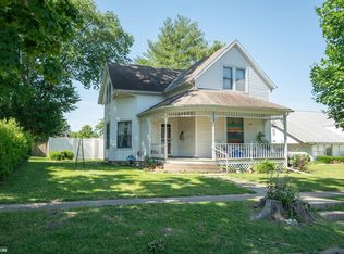 530 Crawford St, Warsaw, IL 62379