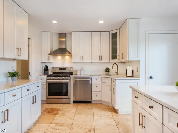 15 Bogert Pl, Clifton City, NJ 07013