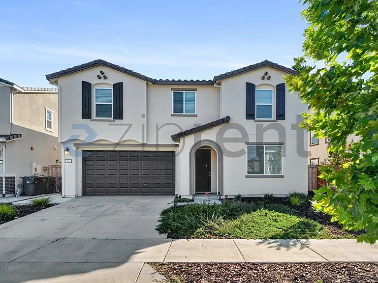 580 Rosedale Way — Photo 1