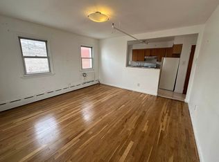171 Ainslie St #3, Brooklyn, NY 11211