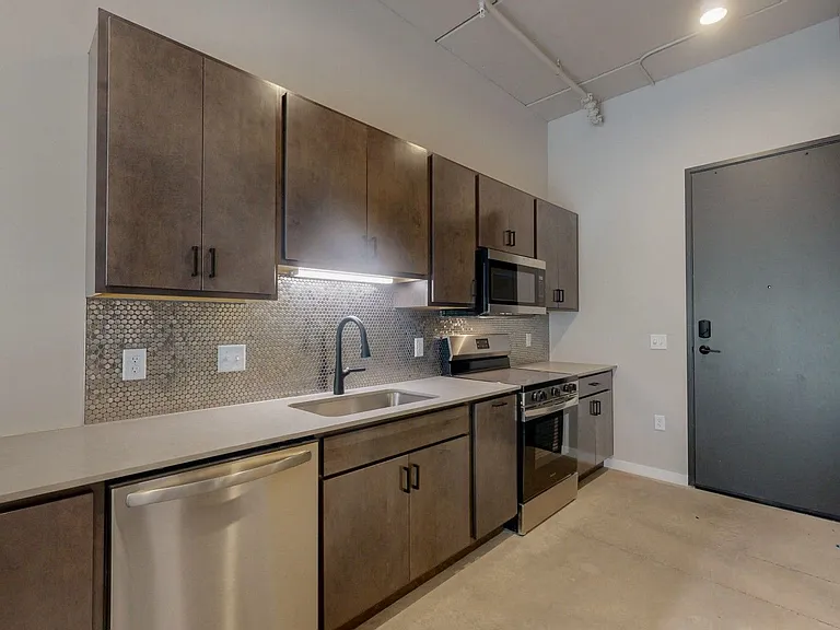 Chicory | 1 BR