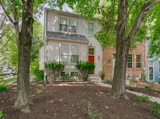 8812 Stonebrook Ln, Columbia, MD 21046