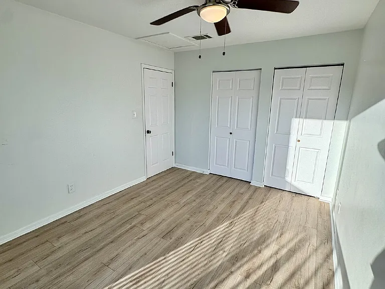 8003 Beach Dr #A — Photo 19
