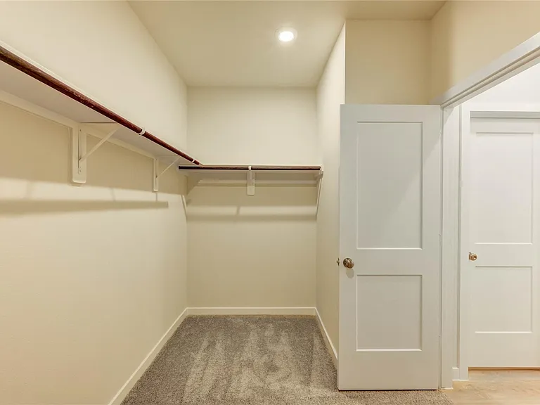 21526 George Wayne Way — Photo 37