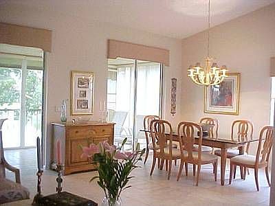 3rd image of 9601 Shadybrook Dr APT 202