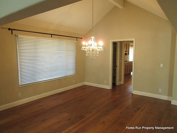 4th image of 1237 Crestline Ct