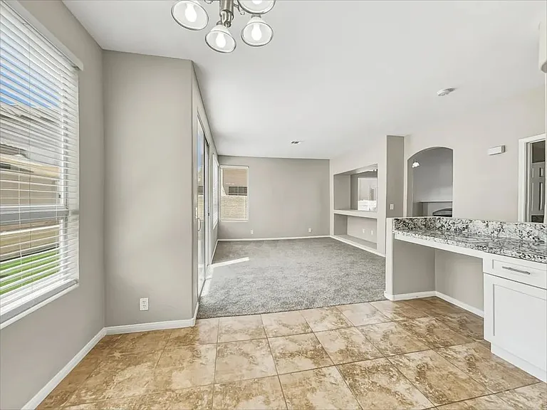 271 Jubilee Rd — Photo 6
