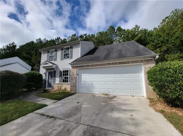 6808 Merrywood Dr, Fairburn, GA 30213