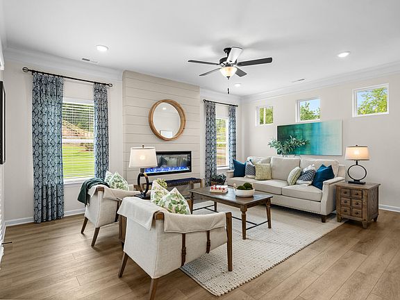 4th image of 8836 Meadowvale Ct