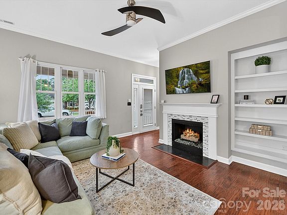 2nd image of 18735 Ramsey Cove Dr