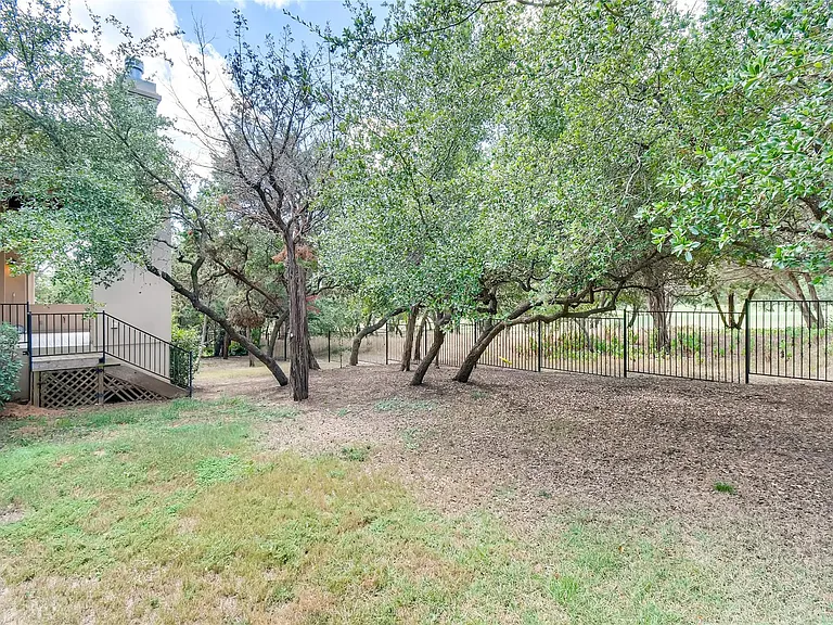 4216 Myrtle Beach Dr — Photo 25