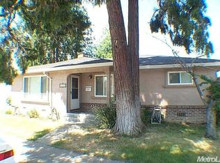 1111 S Crescent Ave, Lodi, CA 95240