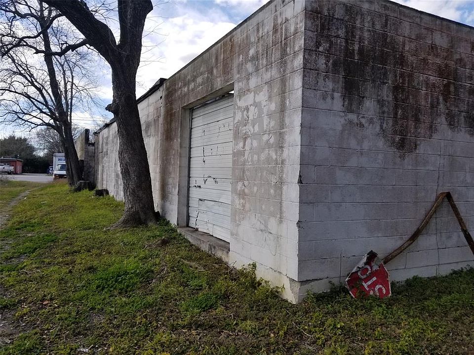 1st image of 5111 Telephone Rd