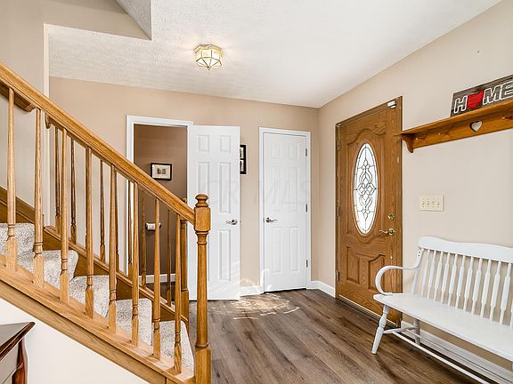 4th image of 627 Mill Stone Ct