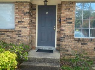 3700 Montague Blvd #6, Hattiesburg, MS 39401
