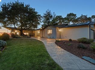 11448 Lochard St, Oakland, CA 94605