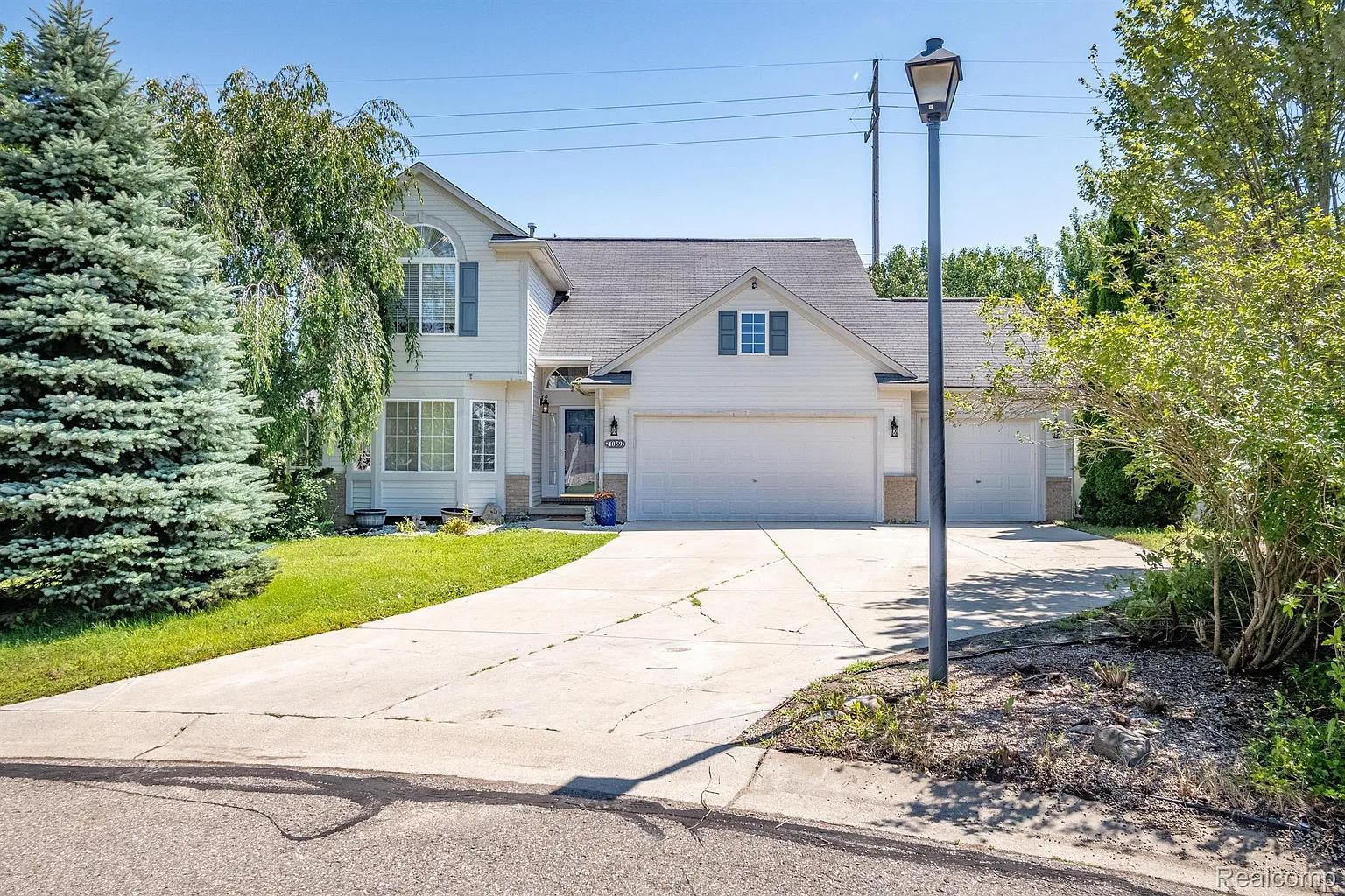 4059 Grand Oaks Ct photo 1