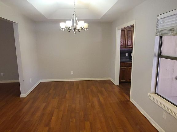 2nd image of 3609 Cedar Ave