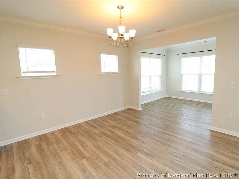 212 Breeders Cup Way Valencia #58 — Photo 14