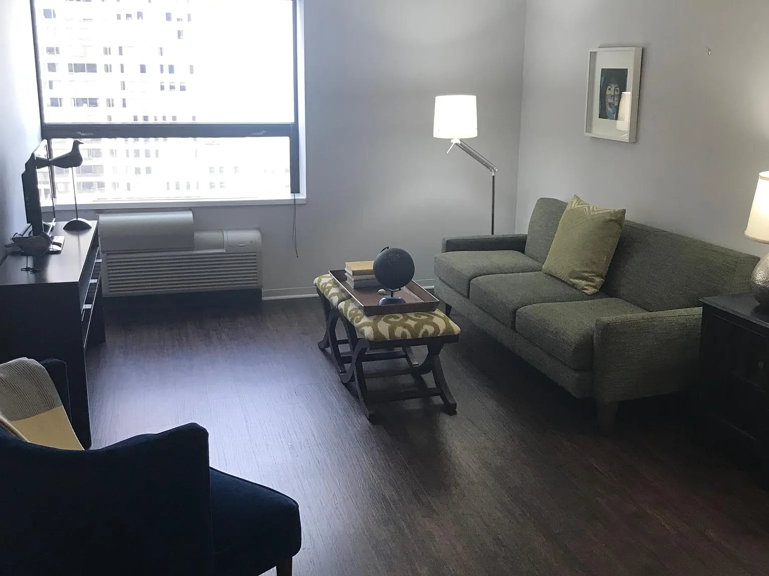 400 E Ohio Street — Photo 2