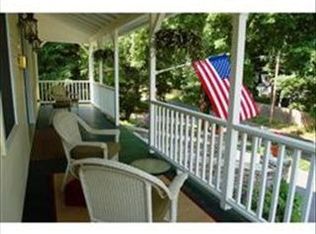 15 Washburn Ave, Wellesley, MA 02481