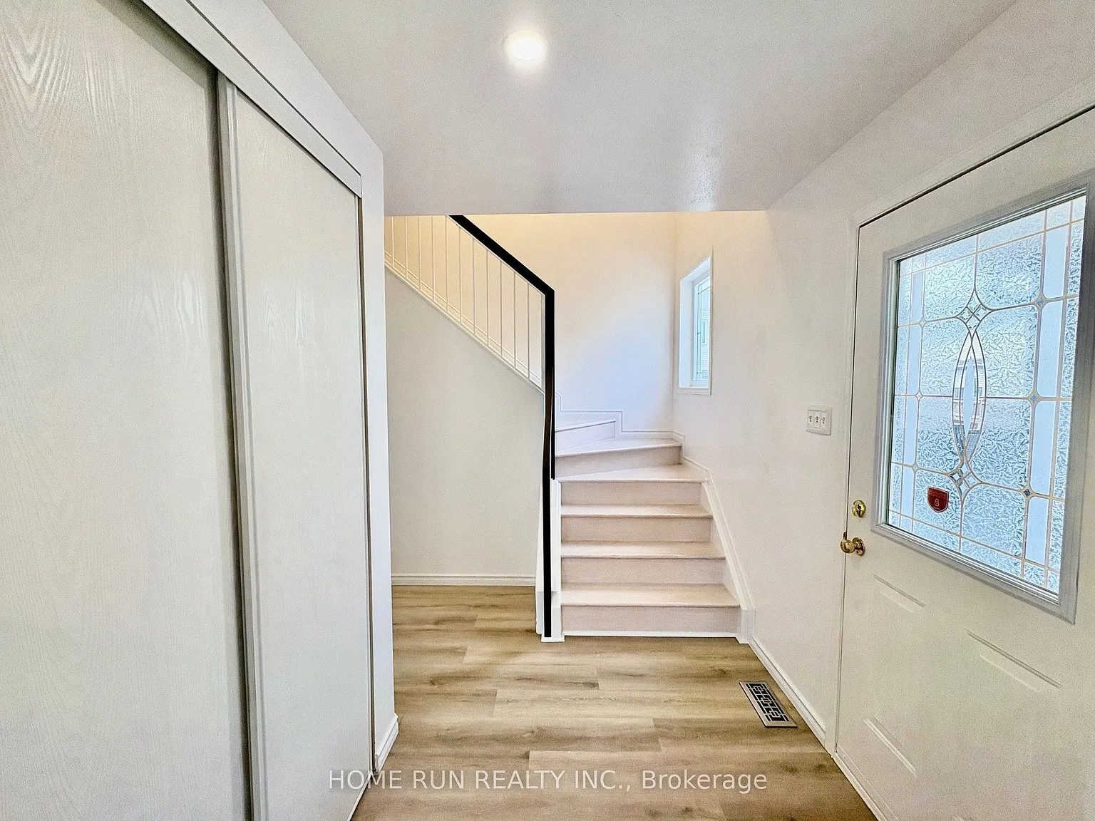 3 bed, $2,900 — Photo 4