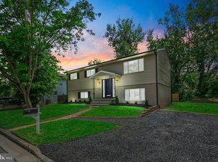 3229 Howard Ave, Pennsauken, NJ 08109
