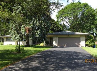 2625 Arbor Dr, Brookfield, WI 53005