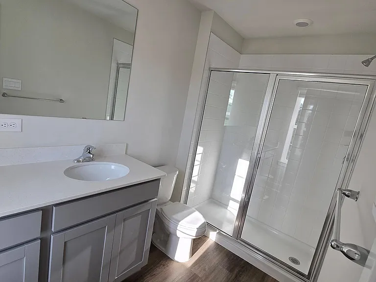 52 Aloma St — Photo 40