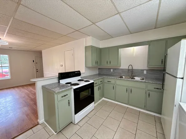 1403 Kimberly Dr, 1403 Kimberly Dr #1, Paragould, AR 72450