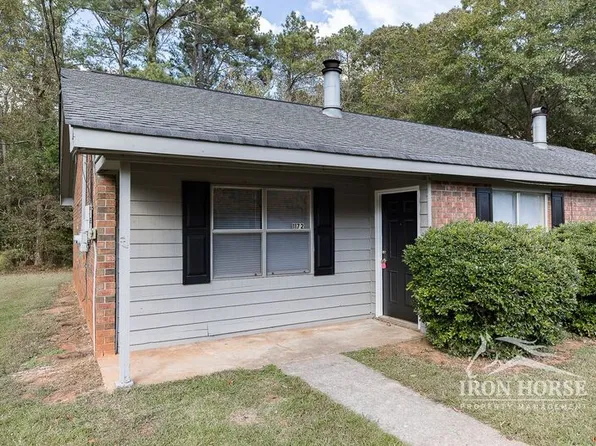 1172 White Oak Dr, Athens, GA 30606