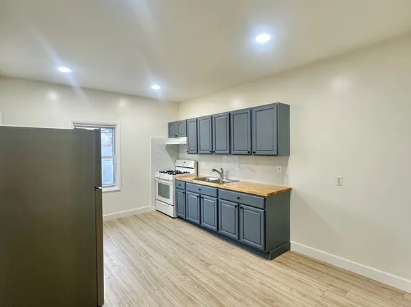 168a 26th Street image 22 of 26