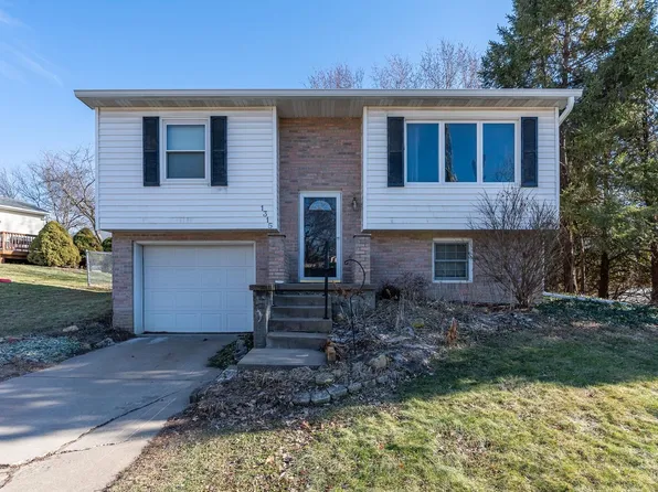 1315 N Zenith Ave, Davenport, IA 52804