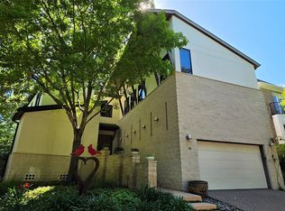 15 Hudson Cir, Houston, TX 77024
