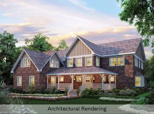 5 Lee Ln, Wainscott, NY 11975