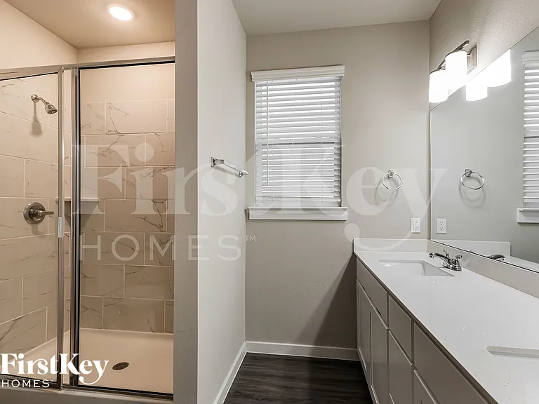 418 S Centro Cir — Photo 12