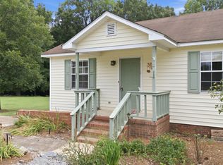 3805 Manor Dr, Clayton, NC 27520