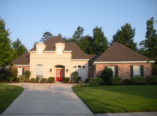 1030 Thrush Dr, Mandeville, LA 70448