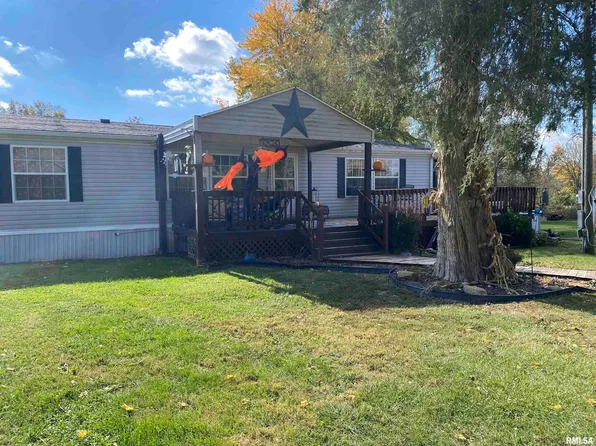 10633 E Webb Rd, Mount Vernon, IL 62864