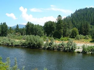 Curly Jack Rd, Happy Camp, CA 96039