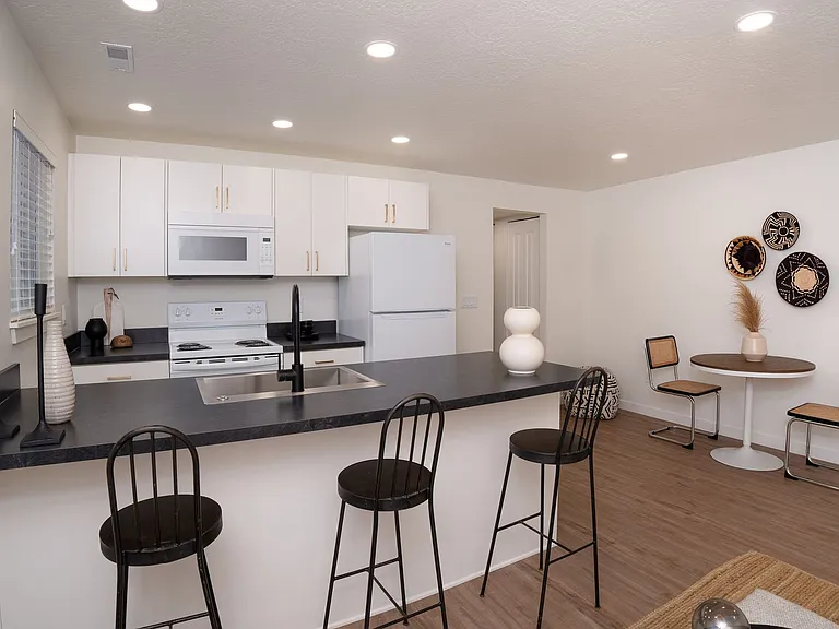 Tupelo Apartments — Photo 51
